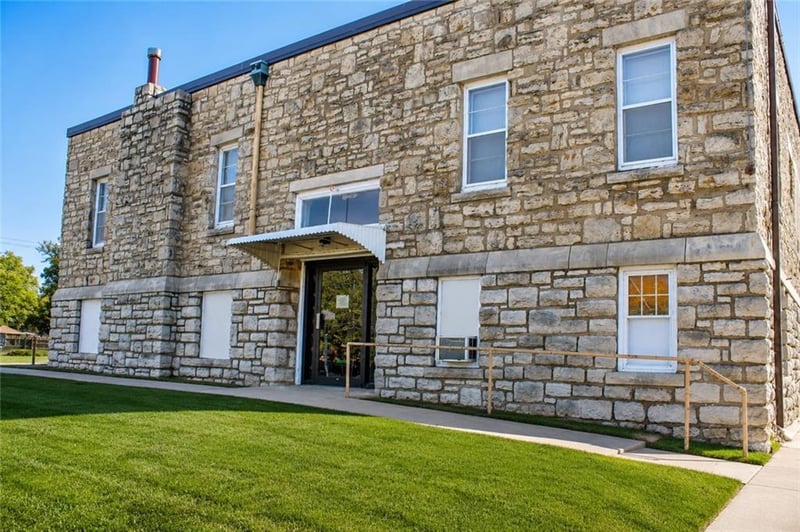 1800 Northern Blvd, Independence, MO 64052