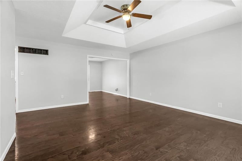 15901 Oakland Ave, Belton, MO 64012