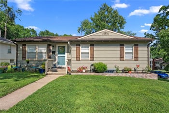 5001 N Michigan Ave, Kansas City, MO 64118