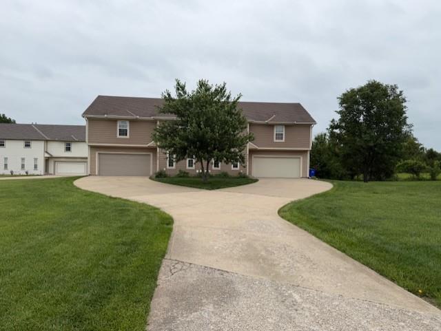 5133 Woodland Dr, Shawnee, KS 66218