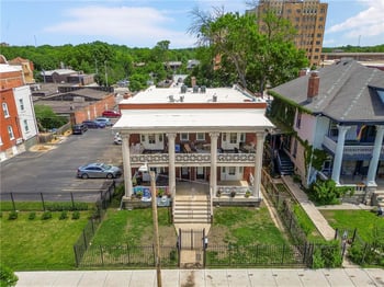 3825 Baltimore Ave, Kansas City, MO 64111
