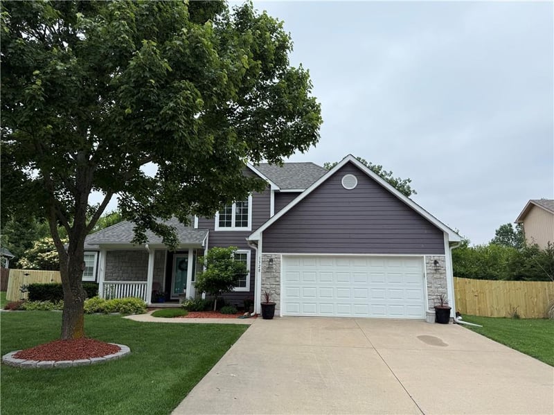 1328 Redbud St, Ottawa, KS 66067