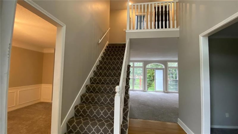 11734 Cody St, Overland Park, KS 66210