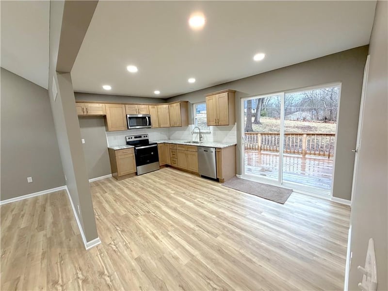 4211 Leavenworth Rd, Kansas City, KS 66104