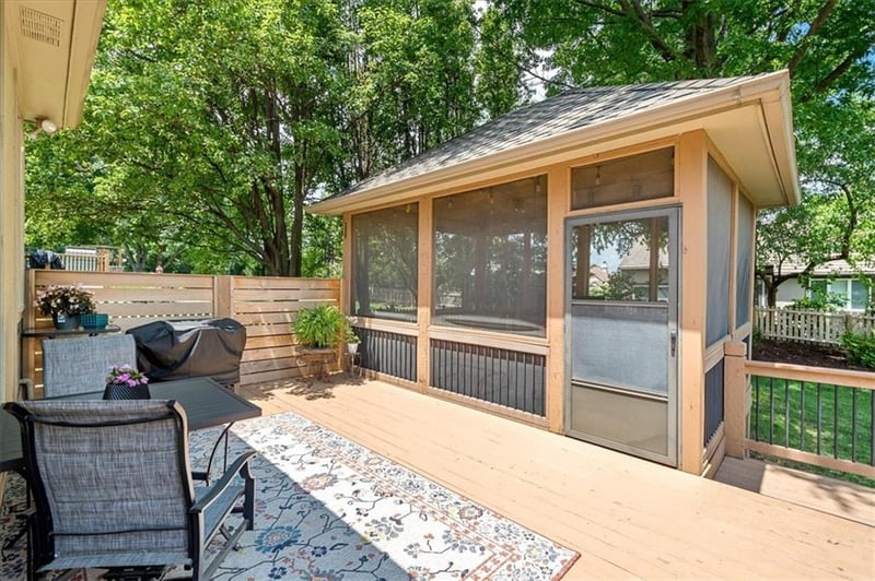 5408 W 153rd St, Leawood, KS 66224