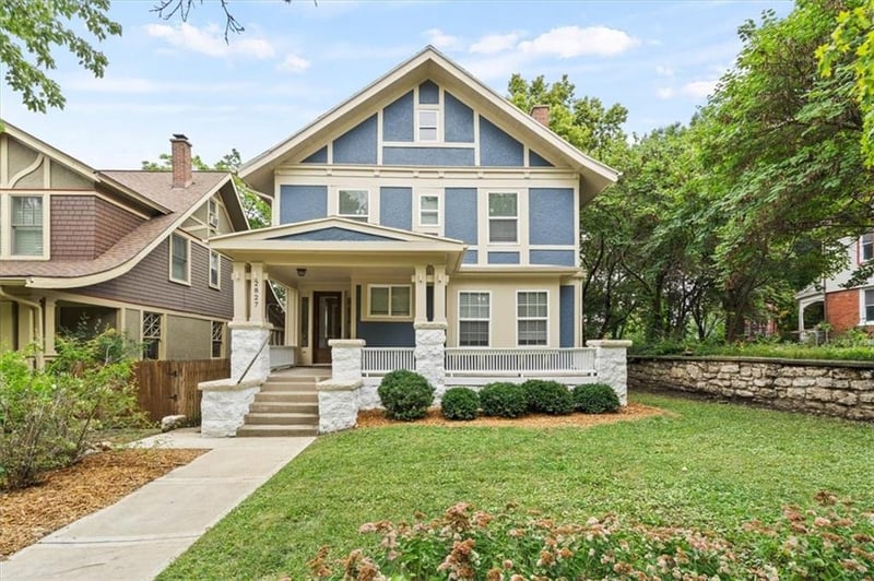 2827 Campbell St, Kansas City, MO 64109