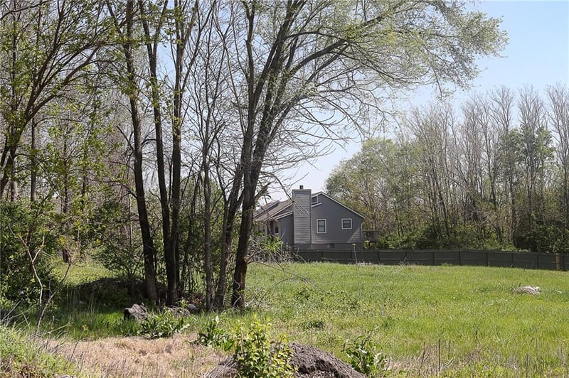 15150 Us 40 Hw, Kansas City, MO 64136