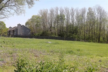 15150 E Us 40 Hw, Kansas City, MO 64136