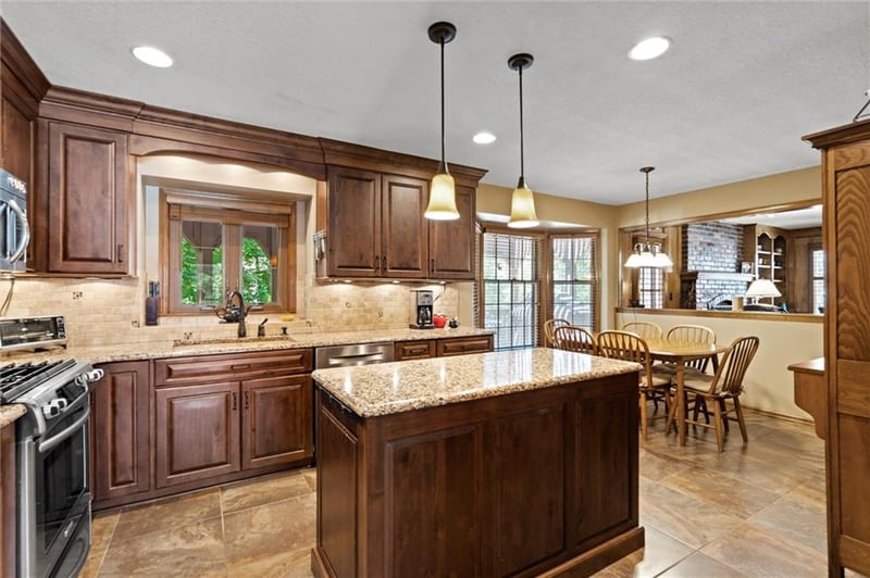 12228 Connell Dr, Overland Park, KS 66213