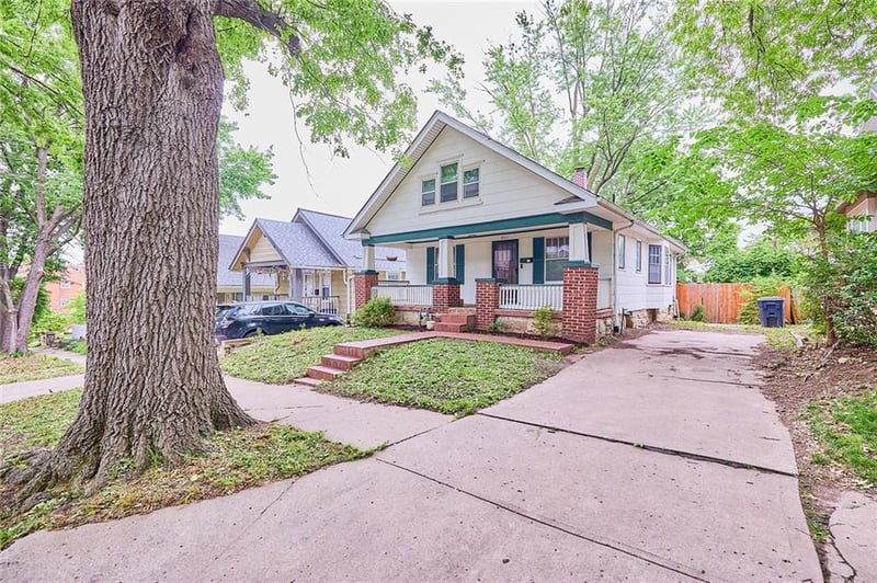 4511 Terrace St, Kansas City, MO 64111