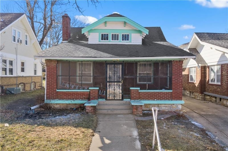 5142 Brookwood Ave, Kansas City, MO 64110