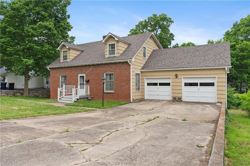 5314 Cypress Ave, Kansas City, MO 64119