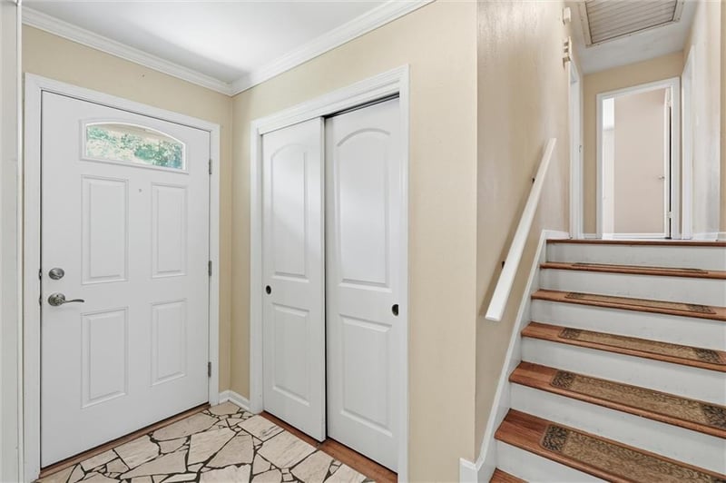 10930 Lydia Ave, Kansas City, MO 64131
