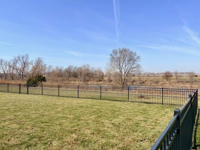 6416 142nd St, Basehor, KS 66007