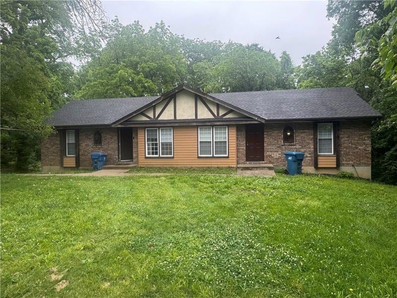 8808 Orchard St, Liberty, MO 64068
