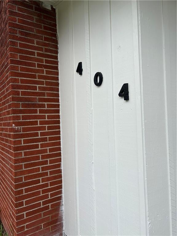 404 8th St, Warrensburg, MO 64093