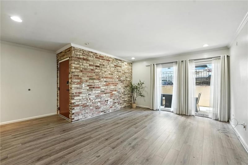 5010 Baltimore Ave #106, Kansas City, MO 64112