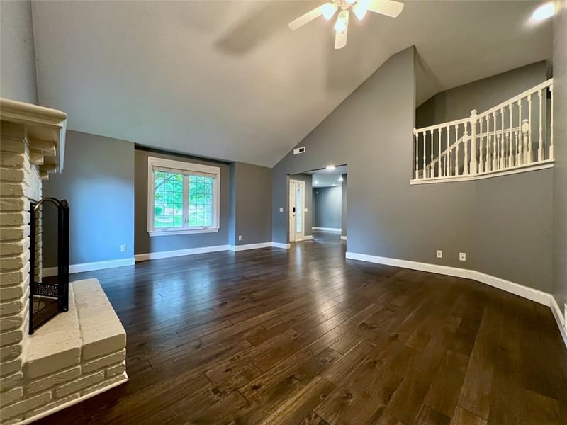 539 Bently Dr, Lawrence, KS 66049