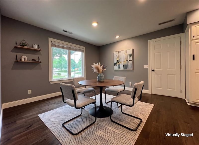 539 Bently Dr, Lawrence, KS 66049