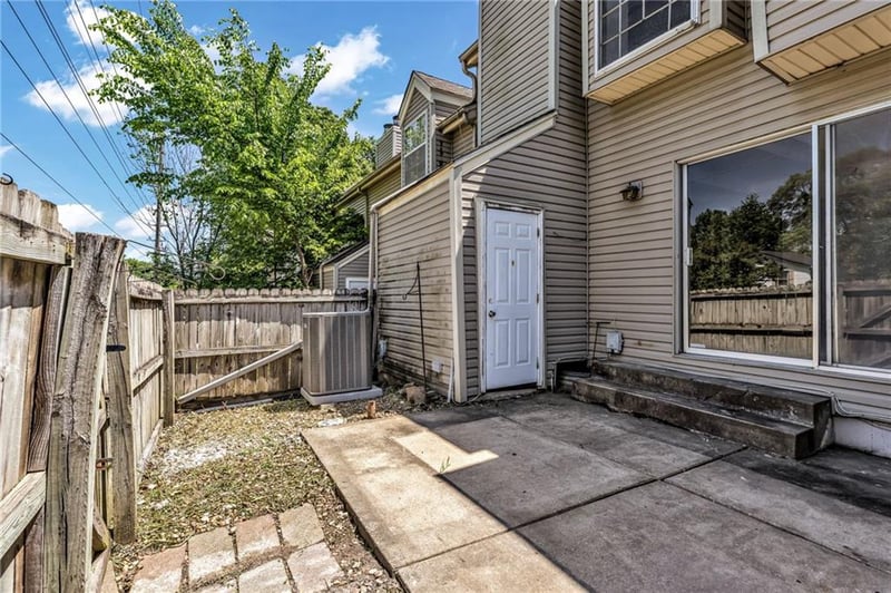 11902 59th Ter, Kansas City, MO 64133