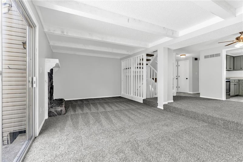 11902 E 59th Ter, Kansas City, MO 64133