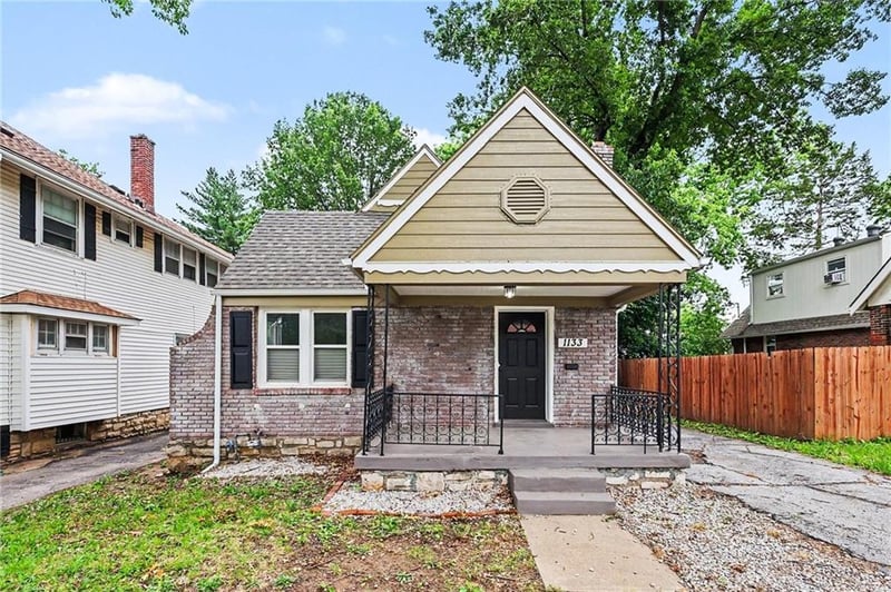 1133 E 75th St, Kansas City, MO 64131