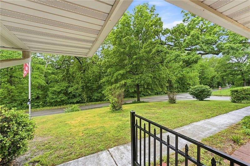 711 Montgomery St, Clinton, MO 64735