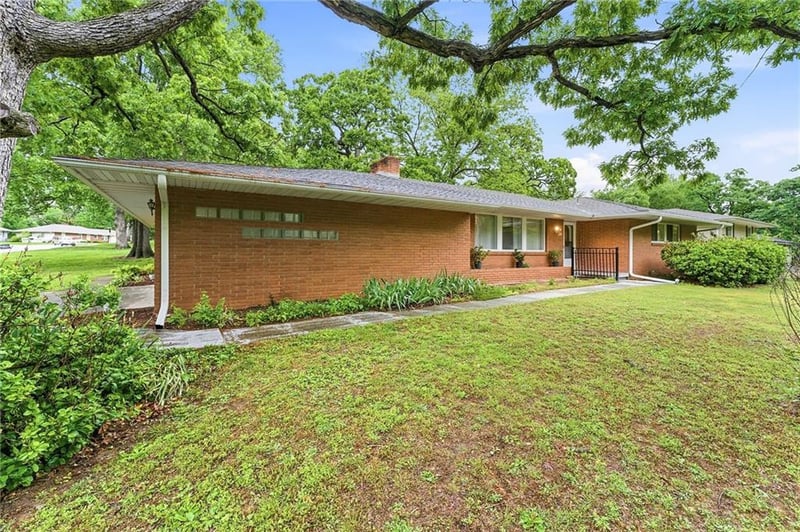 711 Montgomery St, Clinton, MO 64735
