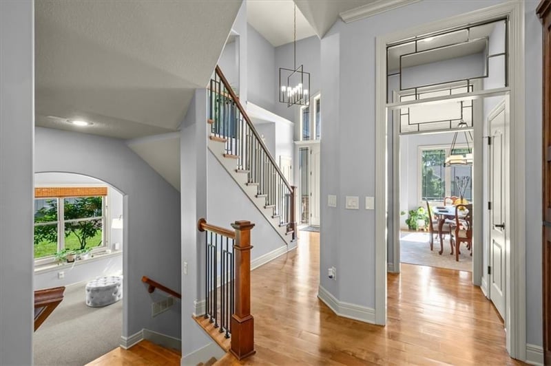 9914 Woodstock St, Lenexa, KS 66220