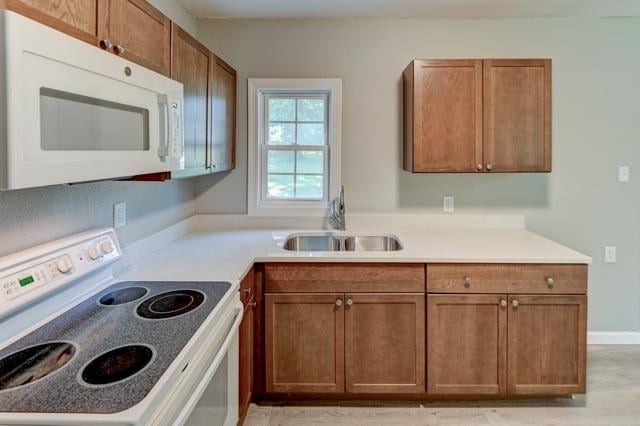 3813 42nd Ter, Kansas City, MO 64117
