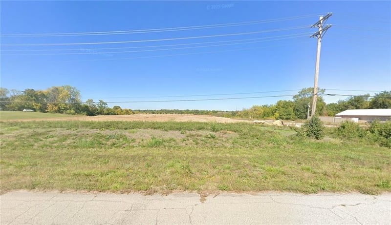 17422 Us Highway 40 N/A, Independence, MO 64055