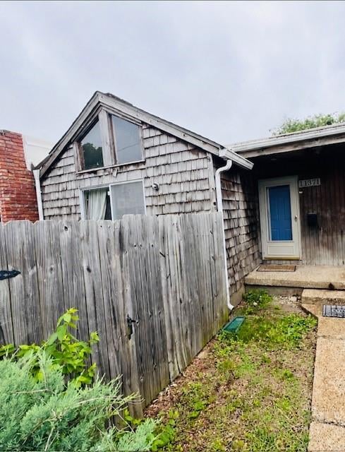 11371 Calico Dr, Kansas City, MO 64137