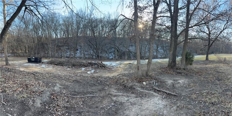 4201 Staley Rd, Kansas City, MO 64156