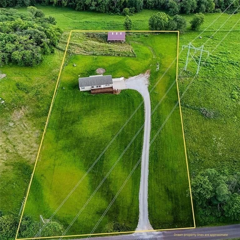 130 Sparta Rd, Faucett, MO 64448