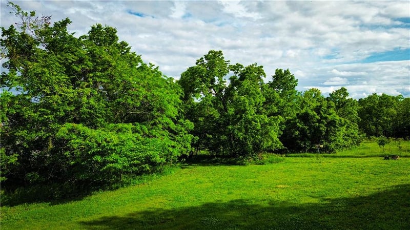 Antelope Rd, Mound City, KS 66056