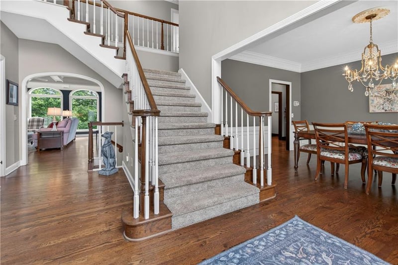 13101 Walmer St, Overland Park, KS 66209