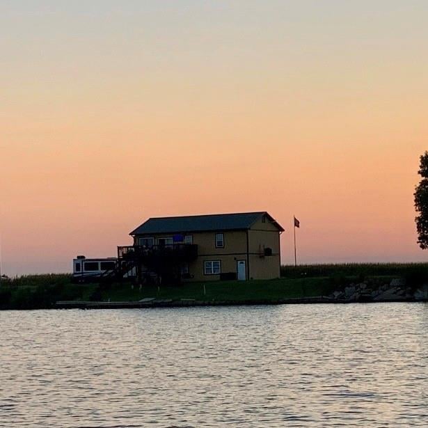 147 Ruwwe Dr, Craig, MO 64437