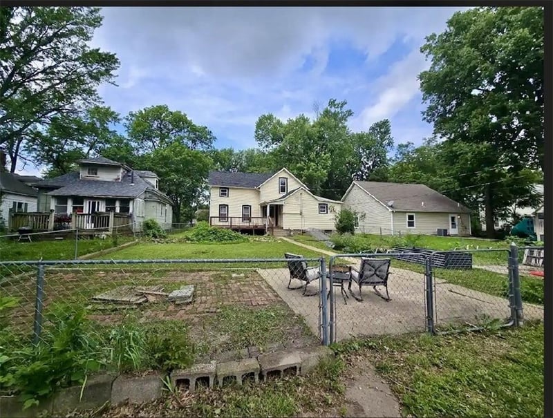 117 Elm St, Ottawa, KS 66067