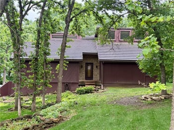 Bittersweet Dr, Lenexa, KS 66220