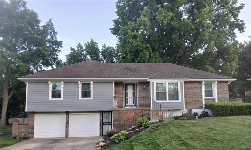 11701 60th St, Kansas City, MO 64133