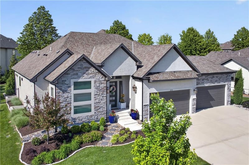 2818 W 162nd Ter, Overland Park, KS 66085