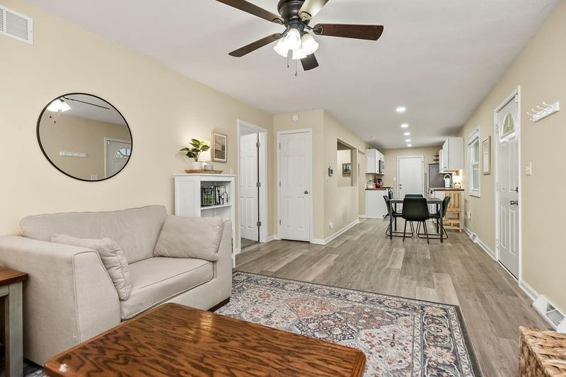 8111 Elizabeth Ave, Kansas City, KS 66112
