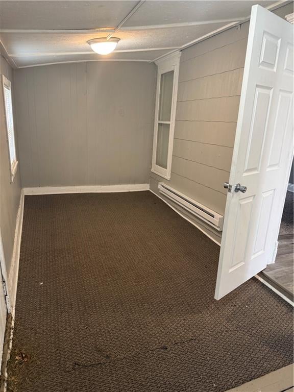 2901 Messanie St, St Joseph, MO 64501