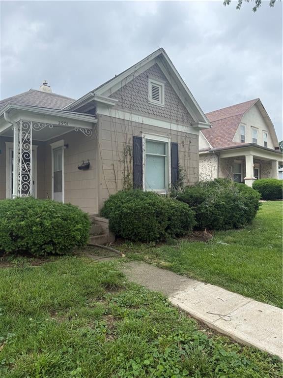 2901 Messanie St, St Joseph, MO 64501