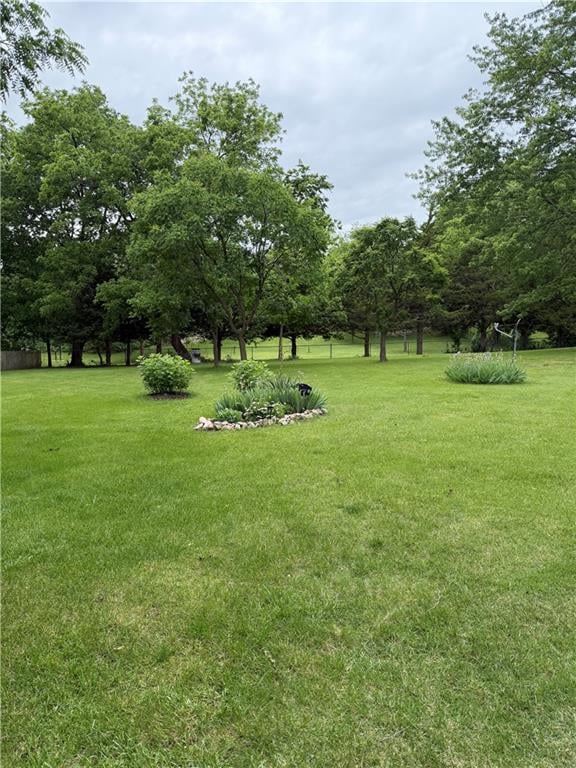 4816 Goodman St, Shawnee, KS 66203