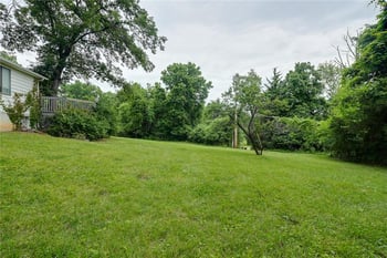 8527 Garfield Ave, Kansas City, MO 64132