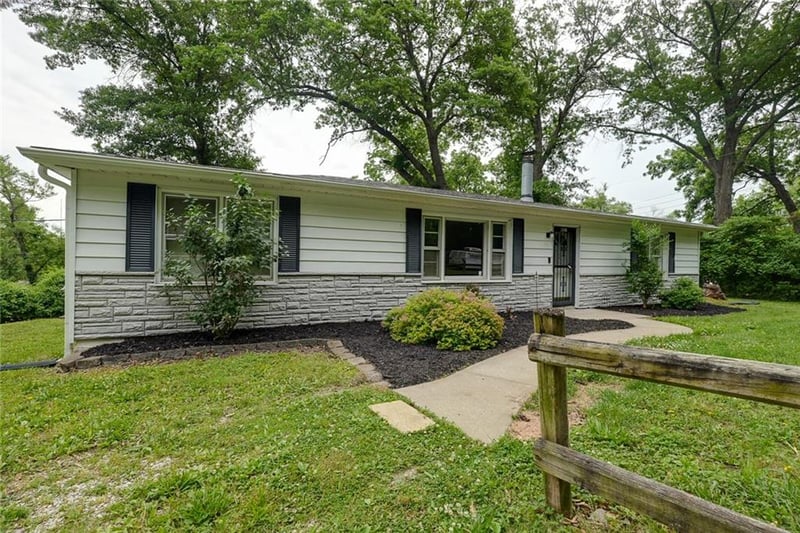 8527 Garfield Ave, Kansas City, MO 64132