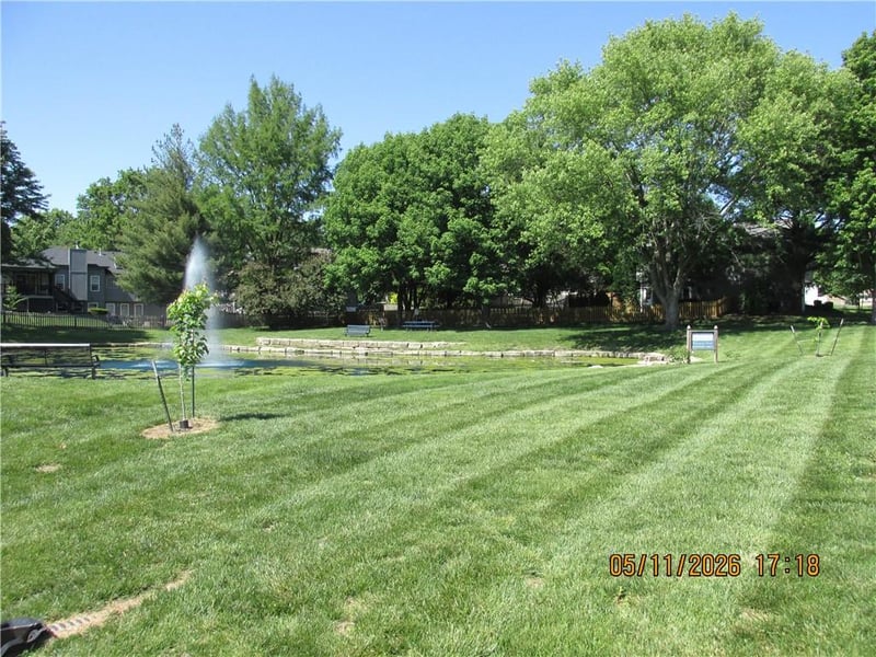 2112 Springbrook St, Blue Springs, MO 64014