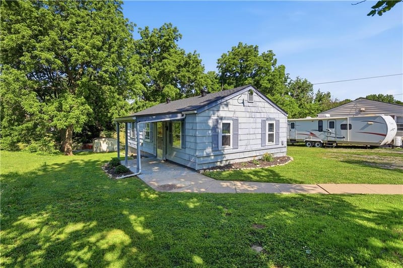1312 Newman St, Leavenworth, KS 66048