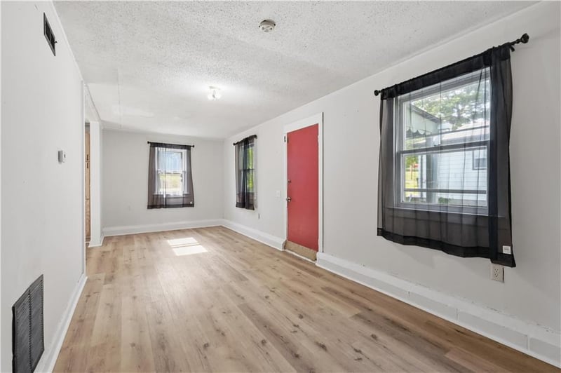 1312 Newman St, Leavenworth, KS 66048
